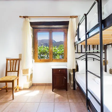 4-bedroom House Villa *