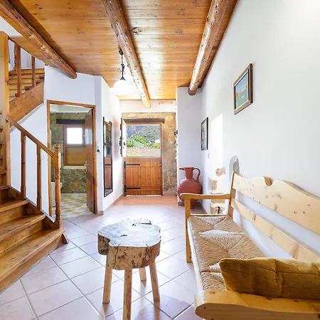 4-bedroom House *