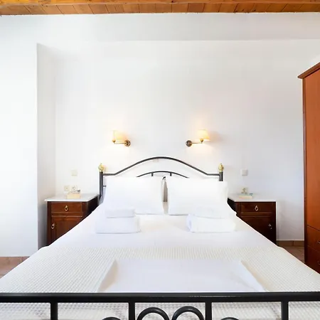 4-bedroom House Villa *