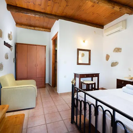 4-bedroom House Villa